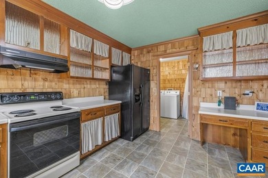 EXCELLENT LOCATION!! Darling Lake Monticello ranch-style home on Lake Monticello Golf Course in Virginia - for sale on GolfHomes.com, golf home, golf lot