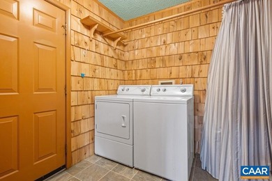 EXCELLENT LOCATION!! Darling Lake Monticello ranch-style home on Lake Monticello Golf Course in Virginia - for sale on GolfHomes.com, golf home, golf lot