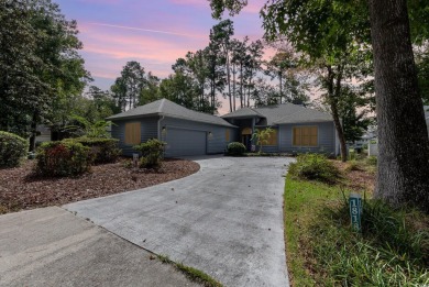 This well-maintained 3-bedroom, 2-bathroom home is a perfect on Tidewater Golf Club and Plantation in South Carolina - for sale on GolfHomes.com, golf home, golf lot