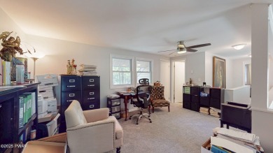 Welcome to 125 Country Club Dr., an open and bright on Lords Valley Country Club, Inc in Pennsylvania - for sale on GolfHomes.com, golf home, golf lot