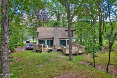 Welcome to 125 Country Club Dr., an open and bright on Lords Valley Country Club, Inc in Pennsylvania - for sale on GolfHomes.com, golf home, golf lot