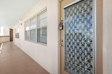 Fully renovated 1-bedroom, 1-bathroom condo offers beautiful on Wynmoor Golf Course in Florida - for sale on GolfHomes.com, golf home, golf lot