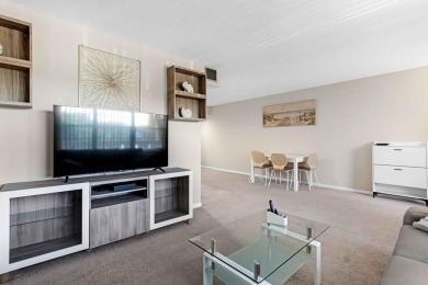 Fully renovated 1-bedroom, 1-bathroom condo offers beautiful on Wynmoor Golf Course in Florida - for sale on GolfHomes.com, golf home, golf lot