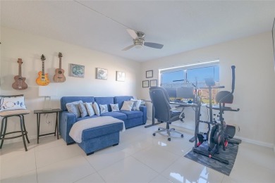 Seller Motivated, Condo in the best adult community in Broward on Sunrise Lakes Phase III in Florida - for sale on GolfHomes.com, golf home, golf lot