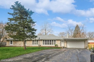 Welcome home to this charming three-bedroom on Innsbrook Country Club in Indiana - for sale on GolfHomes.com, golf home, golf lot