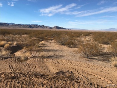 Nice lot in cul-de-sac street.  Utilities need extending a short on Valle Vista Golf Course in Arizona - for sale on GolfHomes.com, golf home, golf lot