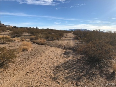 Nice lot in cul-de-sac street.  Utilities need extending a short on Valle Vista Golf Course in Arizona - for sale on GolfHomes.com, golf home, golf lot