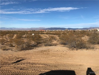 Nice lot in cul-de-sac street.  Utilities need extending a short on Valle Vista Golf Course in Arizona - for sale on GolfHomes.com, golf home, golf lot