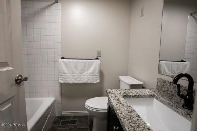 Looking for a great investment or resort-like living?  This home on Homestead Golf Club and Resort in Utah - for sale on GolfHomes.com, golf home, golf lot