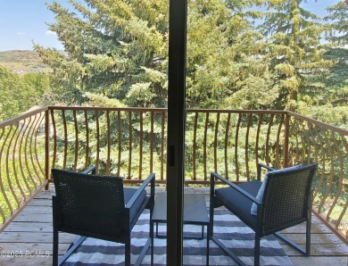 Looking for a great investment or resort-like living?  This home on Homestead Golf Club and Resort in Utah - for sale on GolfHomes.com, golf home, golf lot