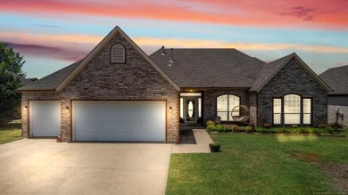 Luxurious Custom-Built Home for Sale!!!
Discover the epitome of on Bailey Ranch Golf Club in Oklahoma - for sale on GolfHomes.com, golf home, golf lot