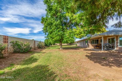 Welcome to this clean, beautifully updated 2-bedroom, 2-bath on Sun City-Willow Creek / Willow Brook  in Arizona - for sale on GolfHomes.com, golf home, golf lot