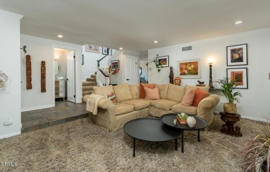 Nestled in the prime Starlight Heights Homeowners Association on La Canada Flintridge Country Club in California - for sale on GolfHomes.com, golf home, golf lot