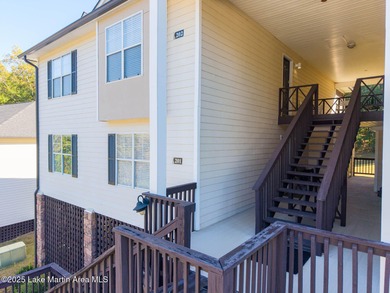 Beautifully Updated and Fully Furnished!SELLER OFFERING UP TO $3 on Stillwaters Golf and Country Club in Alabama - for sale on GolfHomes.com, golf home, golf lot