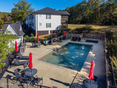 Beautifully Updated and Fully Furnished!SELLER OFFERING UP TO $3 on Stillwaters Golf and Country Club in Alabama - for sale on GolfHomes.com, golf home, golf lot