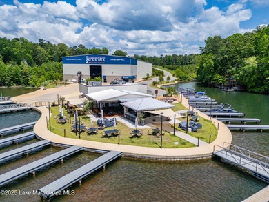 Beautifully Updated and Fully Furnished!SELLER OFFERING UP TO $3 on Stillwaters Golf and Country Club in Alabama - for sale on GolfHomes.com, golf home, golf lot