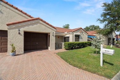 RARE, POND VILLA UNIT AVAILABLE! BEAUTIFUL WATER VIEWS! MOVE-IN on Mainlands Golf Club in Florida - for sale on GolfHomes.com, golf home, golf lot