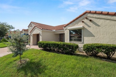 RARE, POND VILLA UNIT AVAILABLE! BEAUTIFUL WATER VIEWS! MOVE-IN on Mainlands Golf Club in Florida - for sale on GolfHomes.com, golf home, golf lot