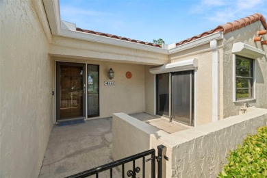 RARE, POND VILLA UNIT AVAILABLE! BEAUTIFUL WATER VIEWS! MOVE-IN on Mainlands Golf Club in Florida - for sale on GolfHomes.com, golf home, golf lot
