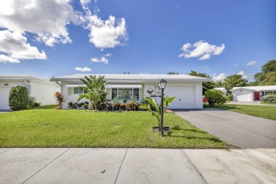 Pompano Beach Single Family 2BR/2BA with a 1 Car Garage on Leisureville Community Association in Florida - for sale on GolfHomes.com, golf home, golf lot