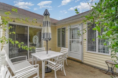 This charming 3-bedroom, 2-bathroom home blends comfort and on River Oaks Golf Plantation  in South Carolina - for sale on GolfHomes.com, golf home, golf lot