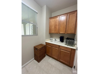 Beautiful well-kept home on the golf course in the highly on Rio Bravo Country Club in California - for sale on GolfHomes.com, golf home, golf lot