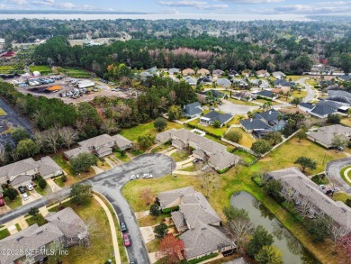 Fantastic opportunity in Fleming Island! This spacious 3-bedroom on Golf Club At Fleming Island in Florida - for sale on GolfHomes.com, golf home, golf lot