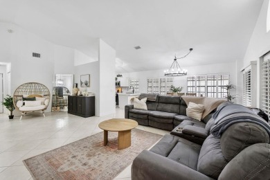 Spaciously  Remodeled 3/2.5 with stunning Golf Course/Lake Views on Aberdeen Golf and Country Club in Florida - for sale on GolfHomes.com, golf home, golf lot