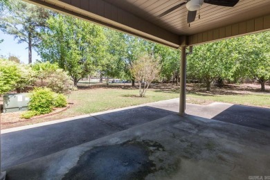 This spacious 2-story condo has an updated kitchen, primary on Centennial Valley Golf Course in Arkansas - for sale on GolfHomes.com, golf home, golf lot