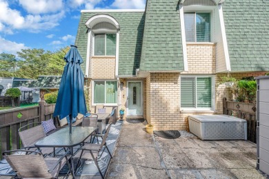 Welcome to Blue Ridge Condominiums, one of Medford's most on Blue Ridge Golf Club in New York - for sale on GolfHomes.com, golf home, golf lot