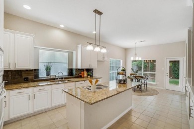 Come see this beautiful ONE AND A HALF STORY in the Oakmont on Oakmont Country Club in Texas - for sale on GolfHomes.com, golf home, golf lot