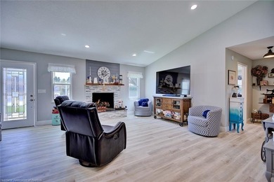 This beautifully remodeled home sits on a double lot with a on  in Florida - for sale on GolfHomes.com, golf home, golf lot