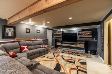 Price reduced! Now's the time to own this spacious home on a on Prairie Falls Golf Club in Idaho - for sale on GolfHomes.com, golf home, golf lot