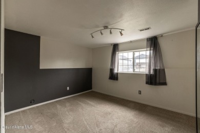 Price reduced! Now's the time to own this spacious home on a on Prairie Falls Golf Club in Idaho - for sale on GolfHomes.com, golf home, golf lot