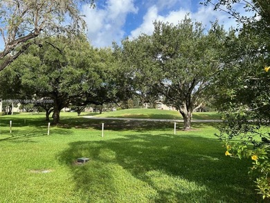 Perfect investment opportunity! Spacious and bright 3-bedroom on Pine Island Ridge Country Club in Florida - for sale on GolfHomes.com, golf home, golf lot