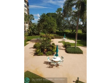 Lovely, Spacious, Immaculate 1 Bedroom + 2 bath condo in Gated on Pembroke Lakes Golf Club in Florida - for sale on GolfHomes.com, golf home, golf lot