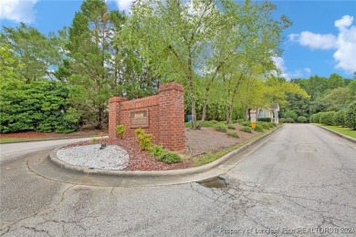 MOTIVATED SELLER - $2,500 IN CLOSING COSTS & REMAINIG HOME on Kings Grant Golf and Country Club in North Carolina - for sale on GolfHomes.com, golf home, golf lot