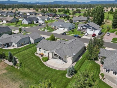 This home is like new.  It was a stopover place for the Owners on Deer Park Golf Club in Washington - for sale on GolfHomes.com, golf home, golf lot
