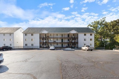This stunning top-floor, end-unit condo offers 4 spacious on Bear Creek Valley Golf Club in Missouri - for sale on GolfHomes.com, golf home, golf lot