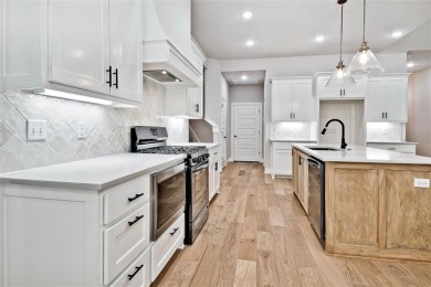 New construction on a flat .39 acre lot directly on trail! on Bella Vista - Metfield Golf Complex and Country Club in Arkansas - for sale on GolfHomes.com, golf home, golf lot