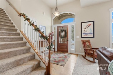 Welcome home to this beautiful 4-bedroom, 2.5-bath, two-story on Hunters Point Golf Club in Idaho - for sale on GolfHomes.com, golf home, golf lot