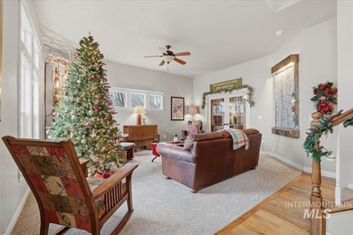 Welcome home to this beautiful 4-bedroom, 2.5-bath, two-story on Hunters Point Golf Club in Idaho - for sale on GolfHomes.com, golf home, golf lot