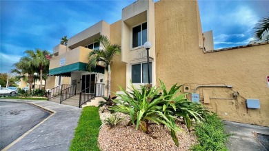 AMAZING LAKE FRONT, COMPLETELY REMODELED, LOWEST PRICE IN on Miccosukee Golf and Country Club in Florida - for sale on GolfHomes.com, golf home, golf lot