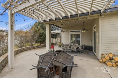 Welcome home to this beautiful 4-bedroom, 2.5-bath, two-story on Hunters Point Golf Club in ID - for sale on GolfHomes.com, golf home, golf lot