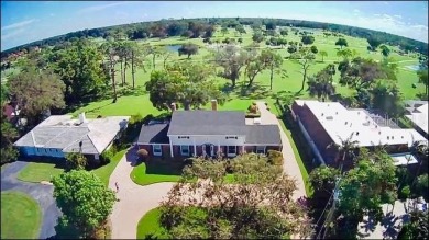 $100K PRICE CUT FROM ORIGINAL- REMODEL THIS BEAUTIFUL HOME TO on Bradenton Country Club in Florida - for sale on GolfHomes.com, golf home, golf lot