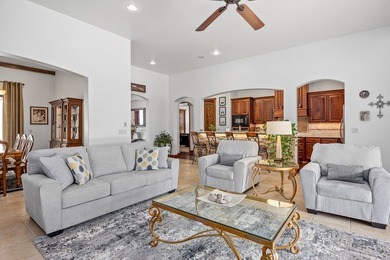 Immaculate garden home with large courtyard area, separate on The Club At Comanche Trace in Texas - for sale on GolfHomes.com, golf home, golf lot