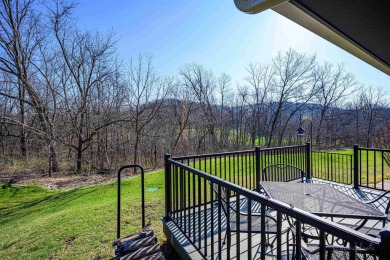 Beautifully appointed 2 bed, 2 bath end-unit Valleywood Golf on Eagle Ridge Inn and Resort in Illinois - for sale on GolfHomes.com, golf home, golf lot
