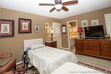 Beautiful townhome in the desirable Knollwood Village! This on Knollwood Fairways and Driving  in North Carolina - for sale on GolfHomes.com, golf home, golf lot