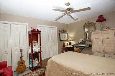 Beautiful townhome in the desirable Knollwood Village! This on Knollwood Fairways and Driving  in North Carolina - for sale on GolfHomes.com, golf home, golf lot