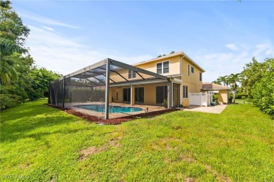 You will LOVE this Spacious & UPDATED 5B+Loft/3Ba family home on Cross Creek Country Club in Florida - for sale on GolfHomes.com, golf home, golf lot